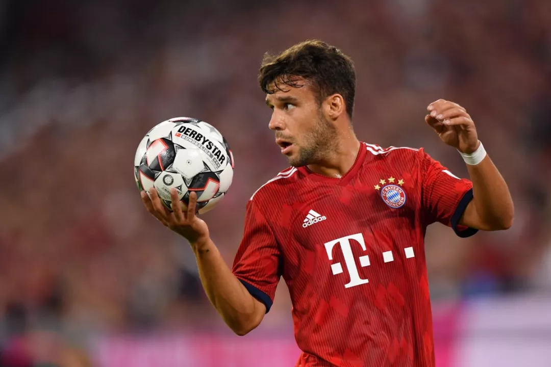 jiuyou-关于巴黎圣日耳曼内部会议纪要流出:集结日外线爆发,德国杯使命明确,资深球员宣示担当的信息